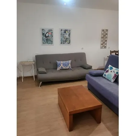 In Almeria With Shared Pool アパート *